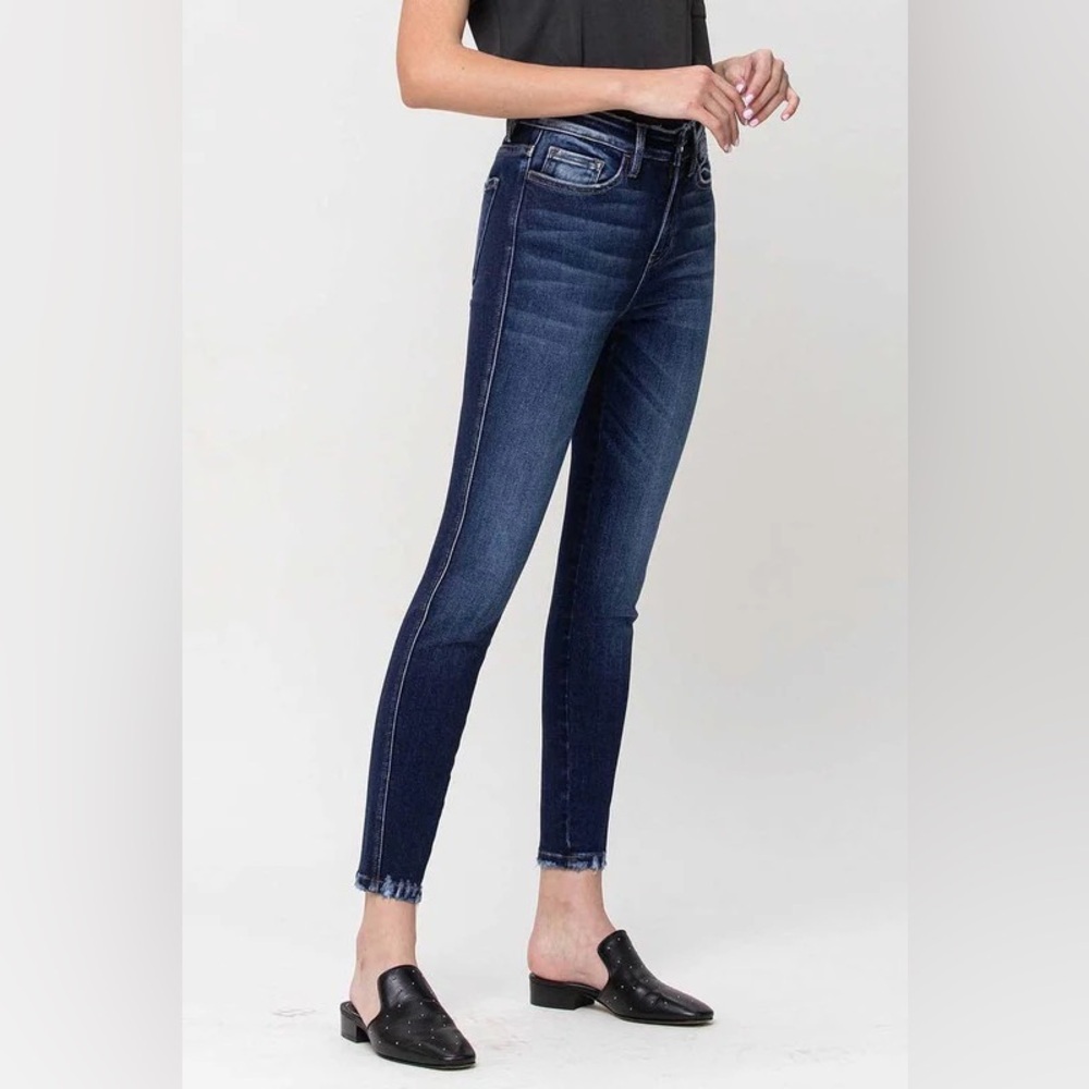 Flying Monkey “Catch The Breeze” High Rise
Forward Outseam Ankle Skinny Jeans